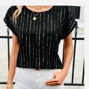 New & Beautiful ladies striped pattern crew neck black blouse / XL